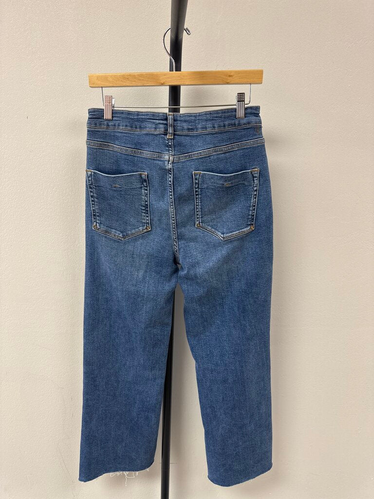 Pilcro Wide Straight Leg Jean