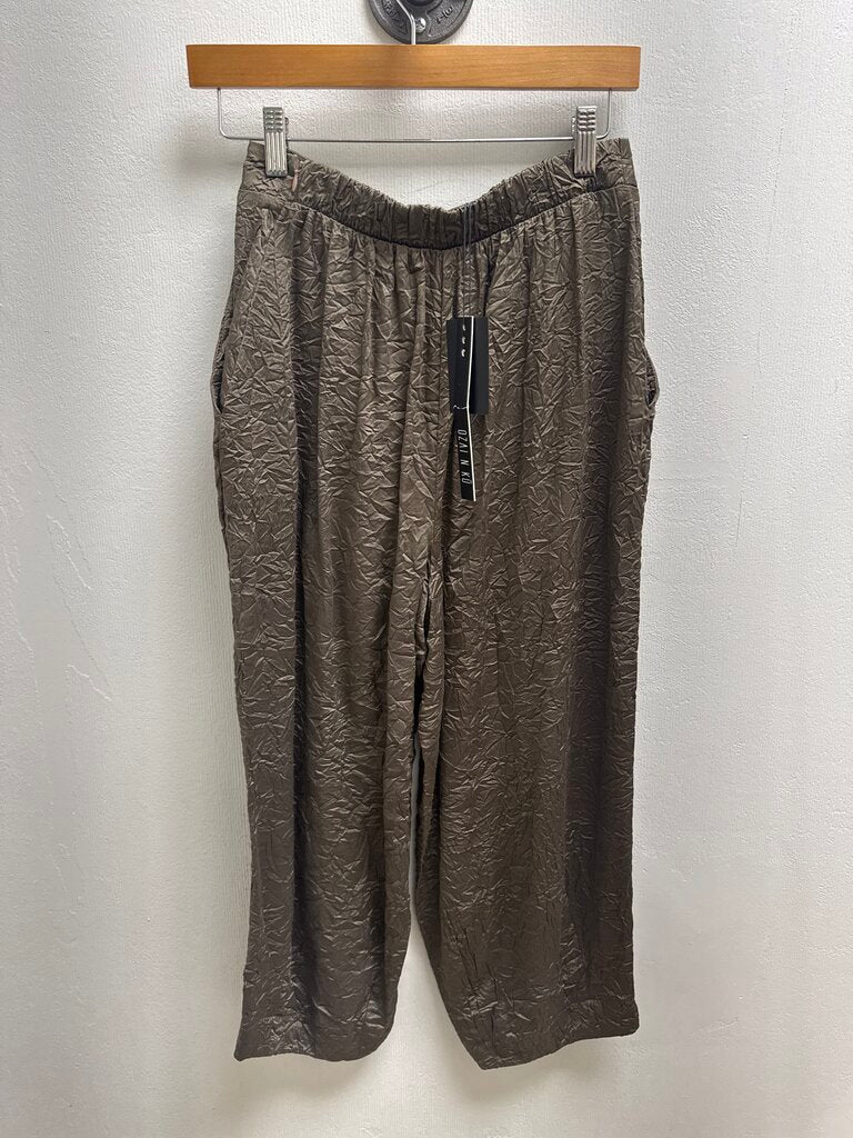 Ozai N Ku Textured Pants NWT