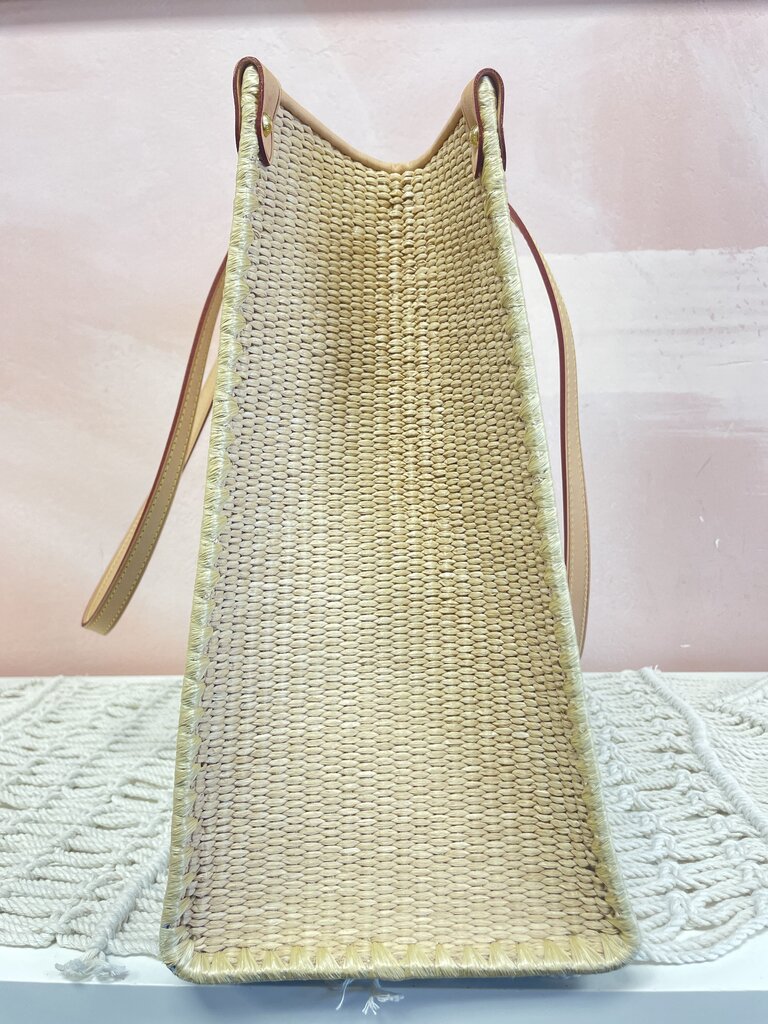 Louis Vuitton Giant Onthego "Hamptons" Tote GM '21