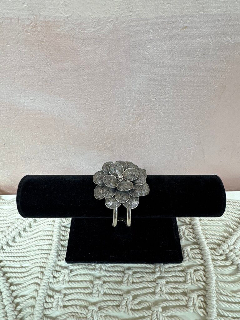 Silver Flower Cuff