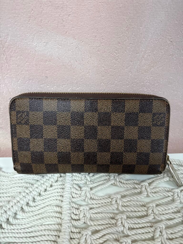 Louis Vuitton Ebene Damier Continental Wallet '14