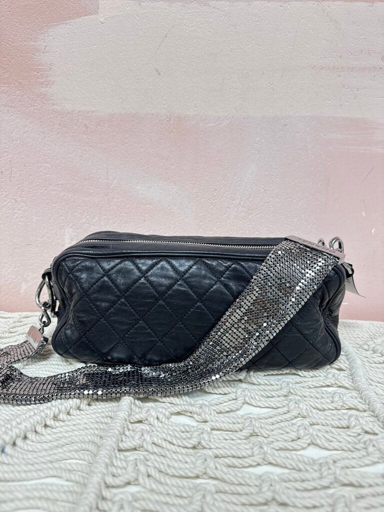 Chanel Black Lambskin Quilted Chain Mail Camera Bag '06-07
