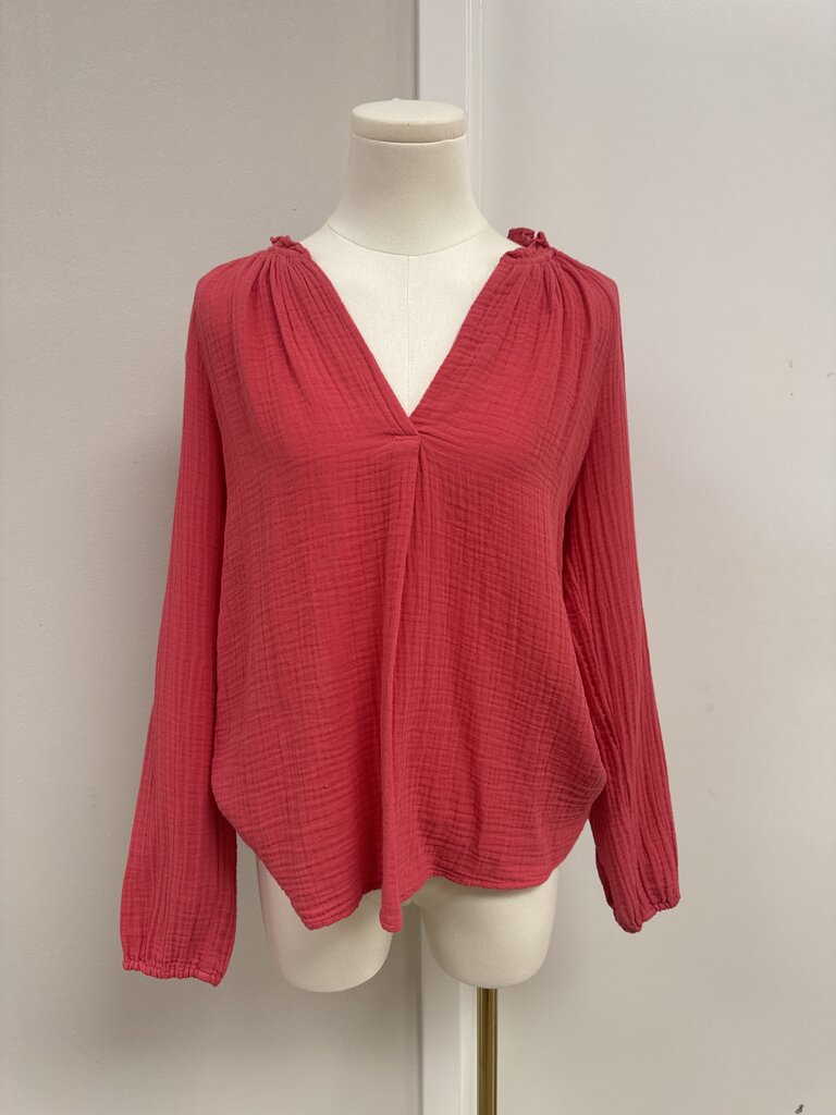 Xirena Rose Gauze Top