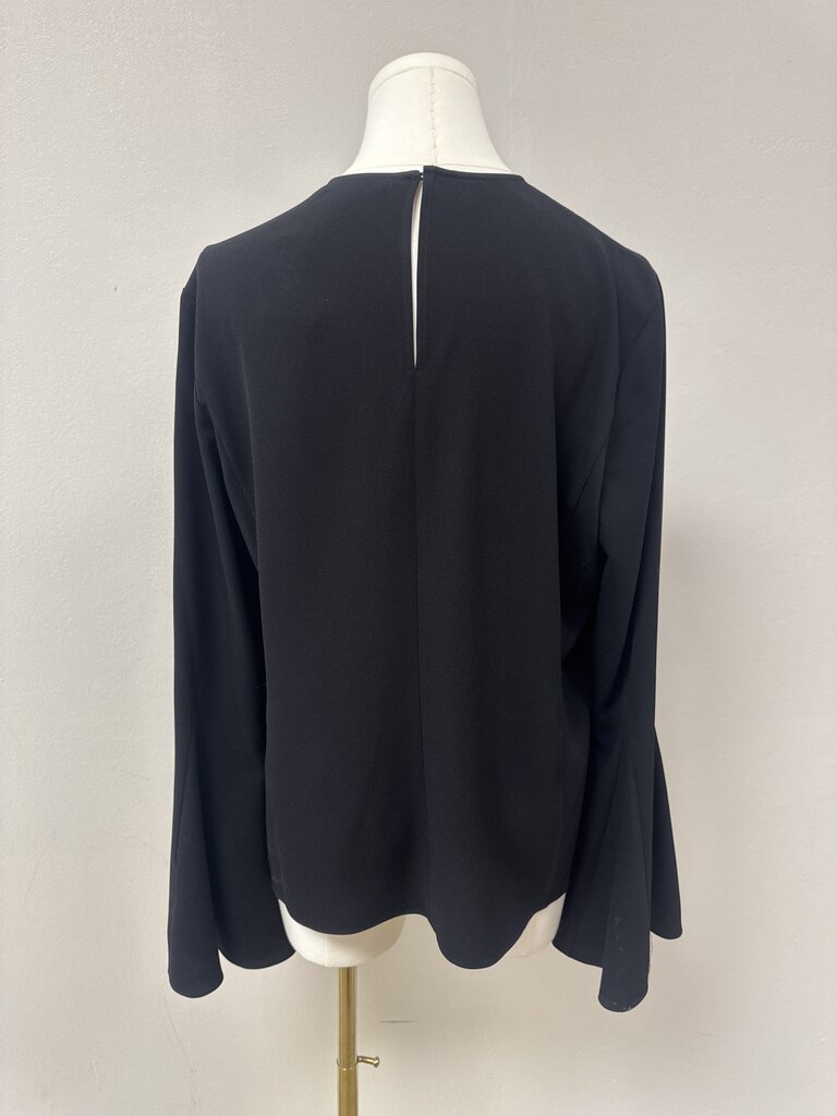 Frame Bell Sleeve Top