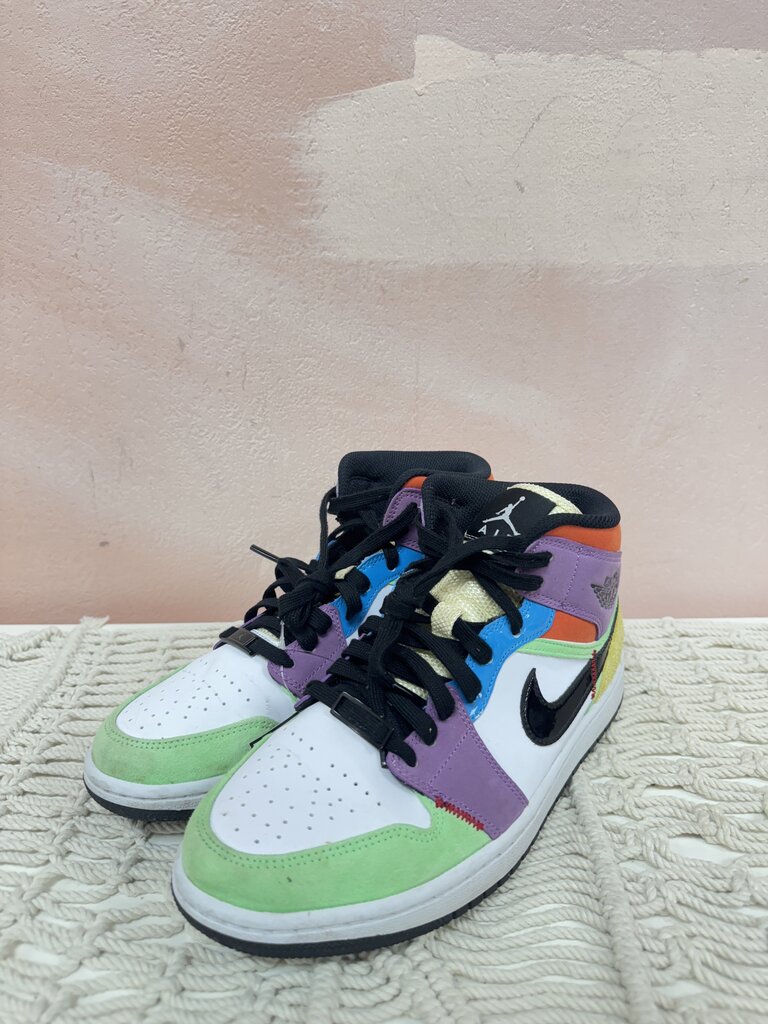 Nike Jordan Multi 1 Mid Sneaker