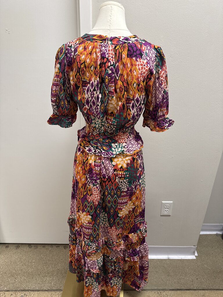 Avara Abstract Print Maxi Dress NWT