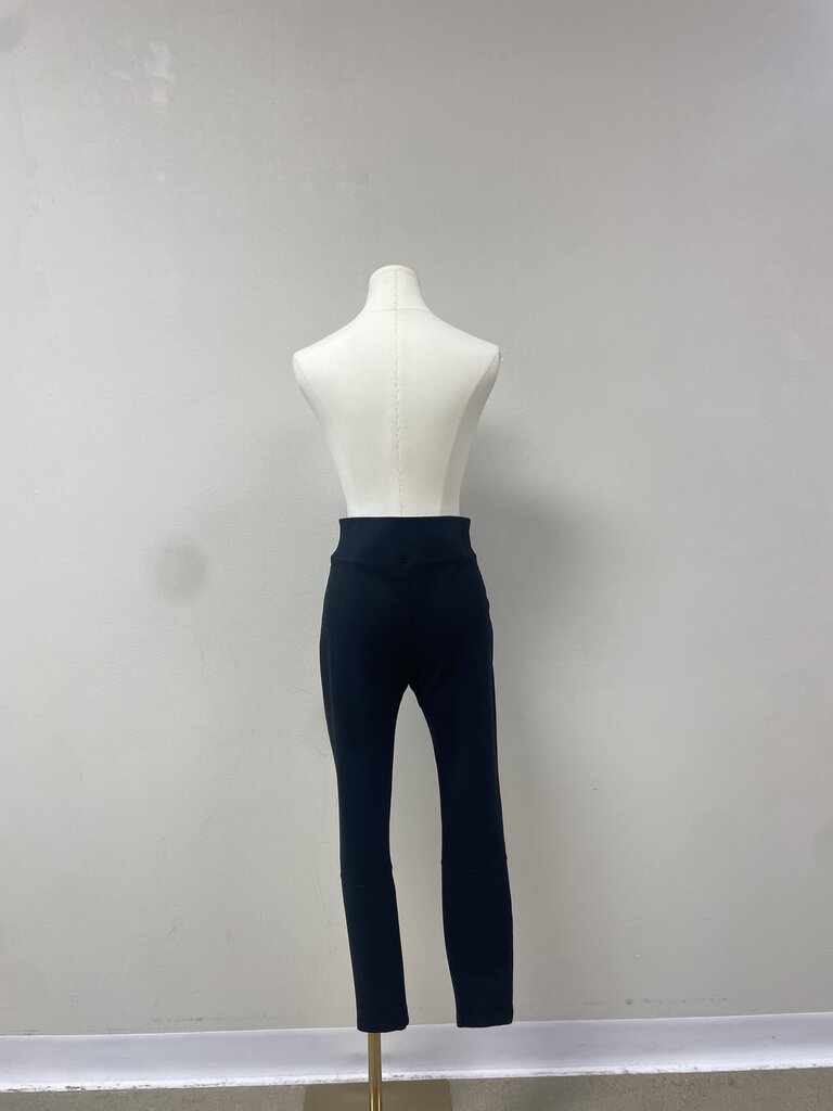Splendid Black Pull On Pant