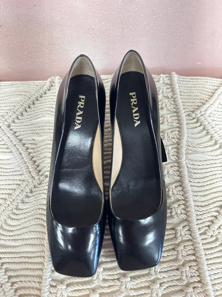 Prada Black Leather Kitten Heel NWT