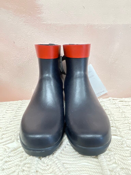 Aigle Navy Rubber Bootie NWT