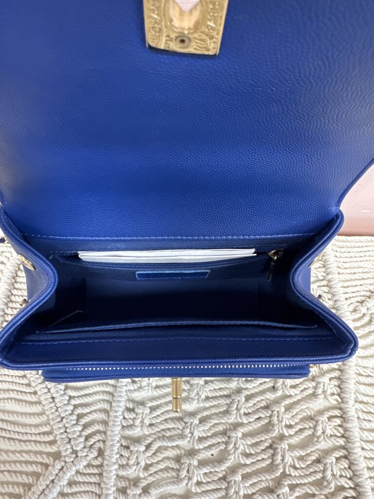 Chanel Blue Flap Business Affinity Caviar Leather '20