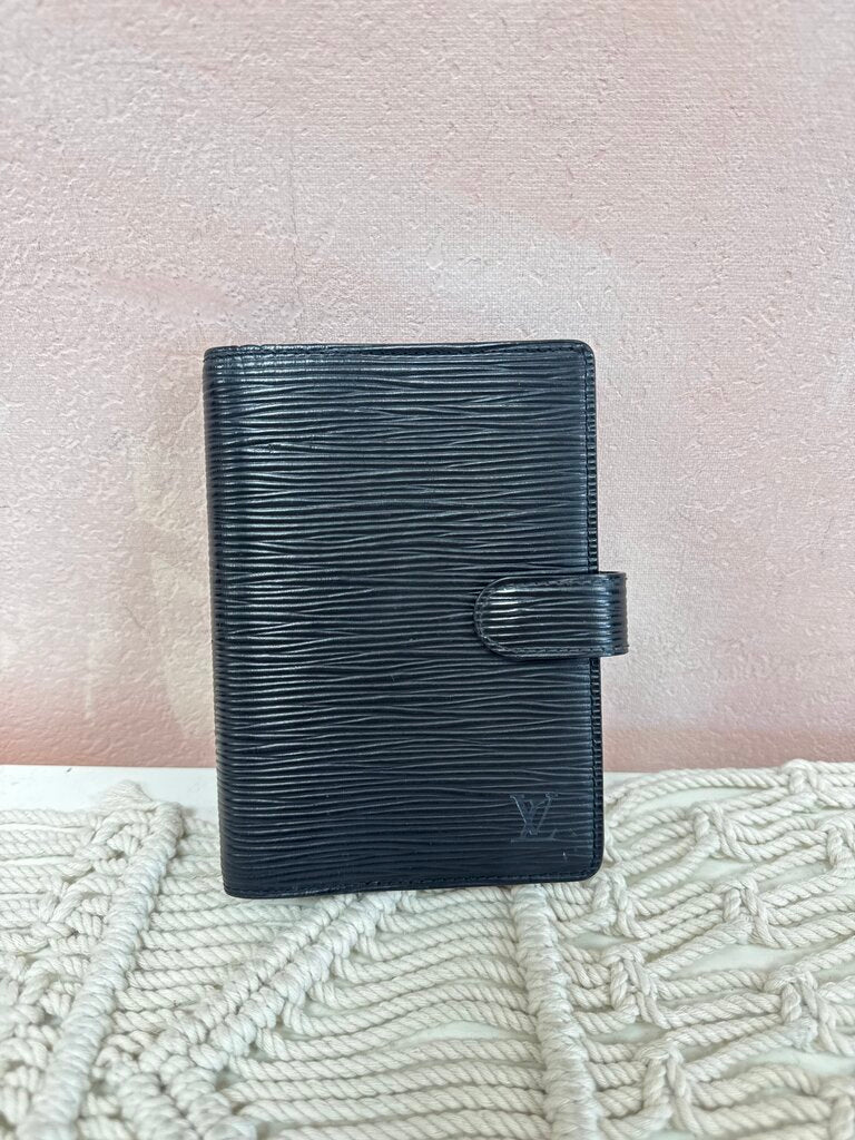 Louis Vuitton Black Epi Small Agenda '03