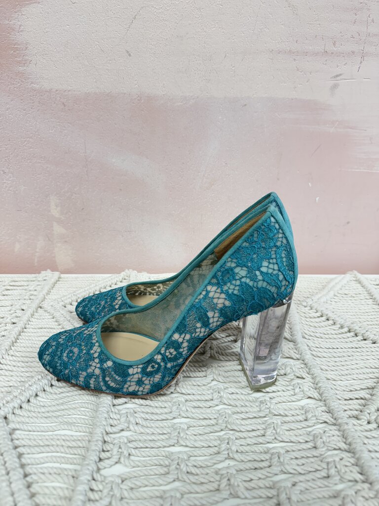 M Gémi Turquoise Lace Pump