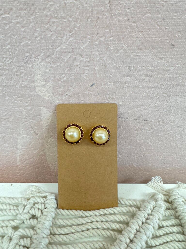 Costume Pearl and Ruby Earring