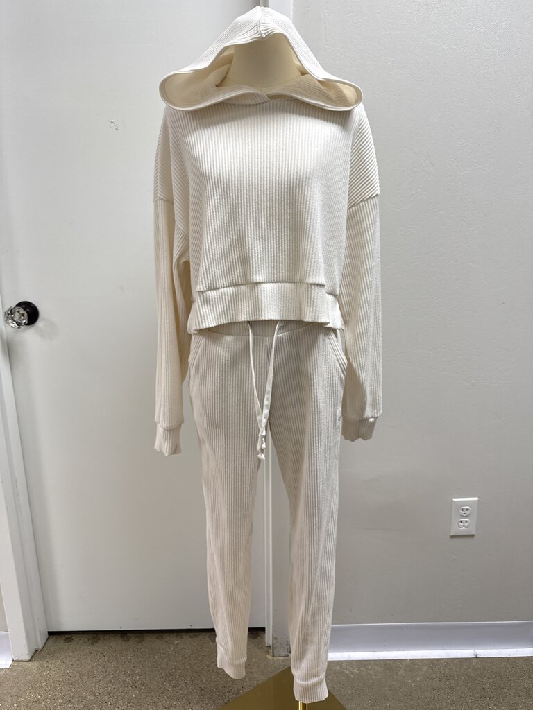 Alo Ivory Ribbed Sweatshirt and Sweatpants Set