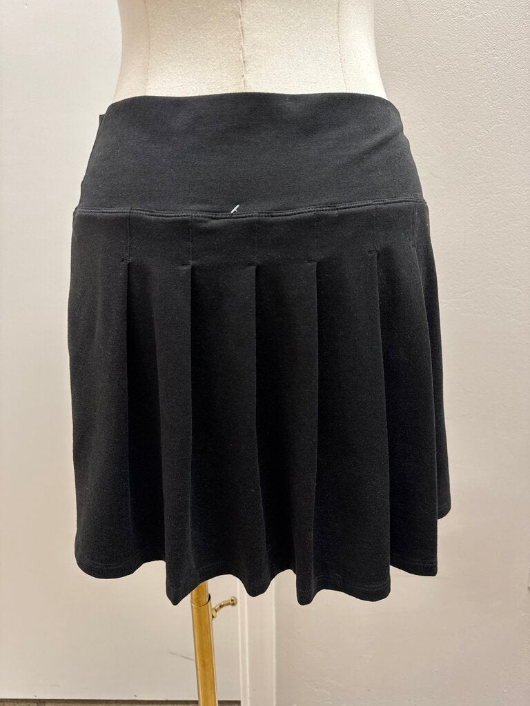 Vuori Black Skirt