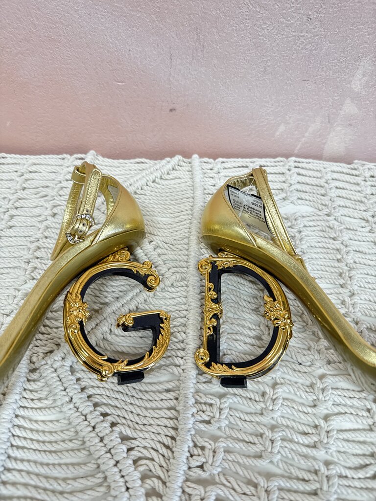 Dolce & Gabbana Gold Logo Mordore Baroque Heels