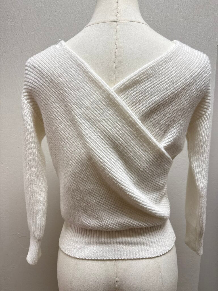 Carbon 38 White Scoop Sweater