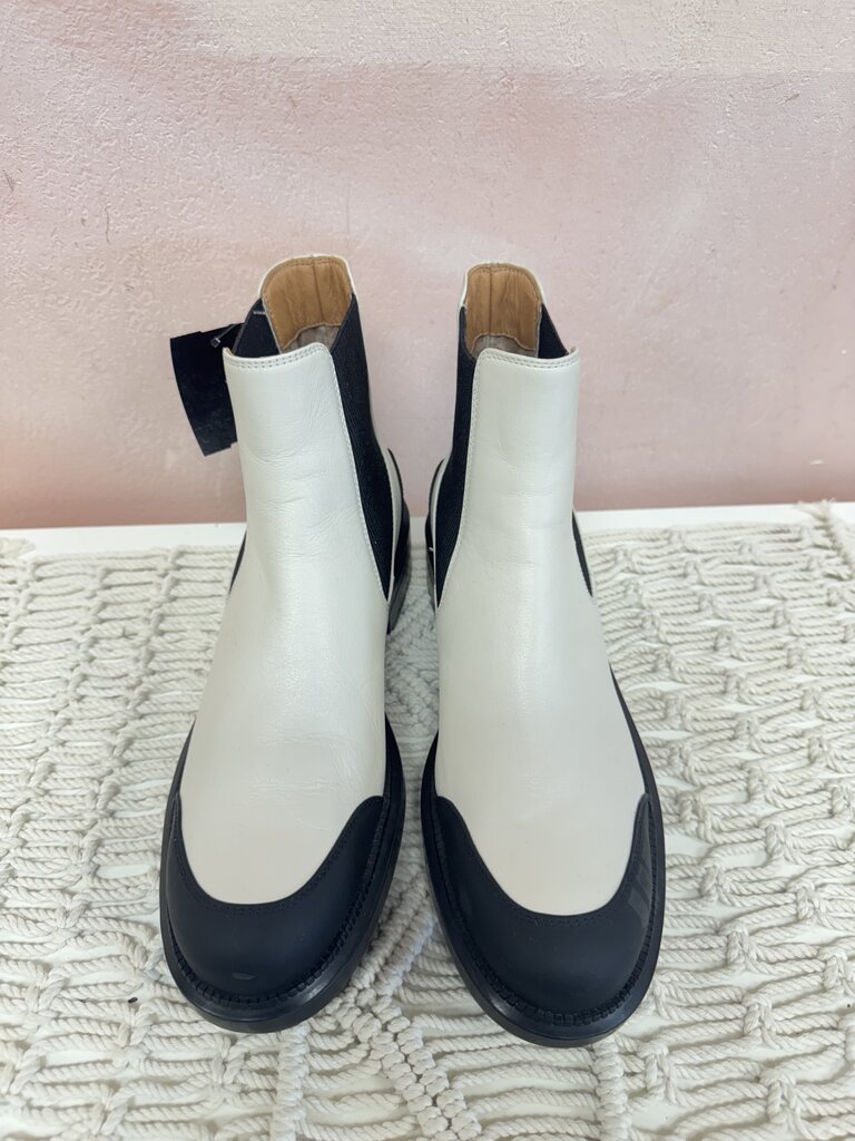 Aquatalia White Bootie
