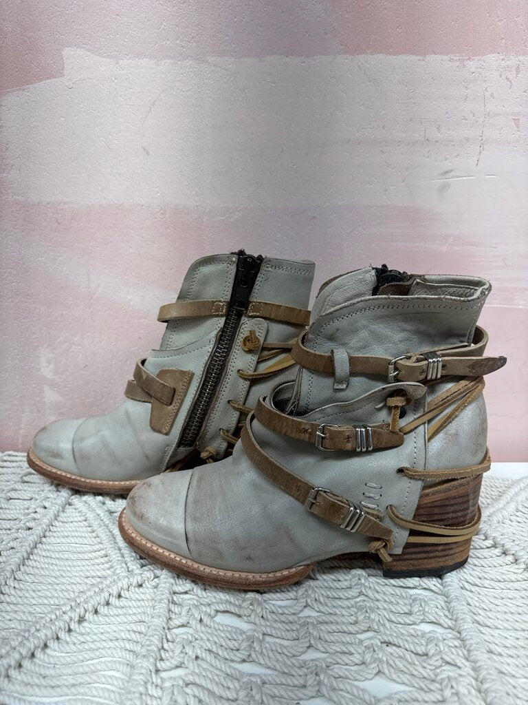Free Bird Grey Bootie
