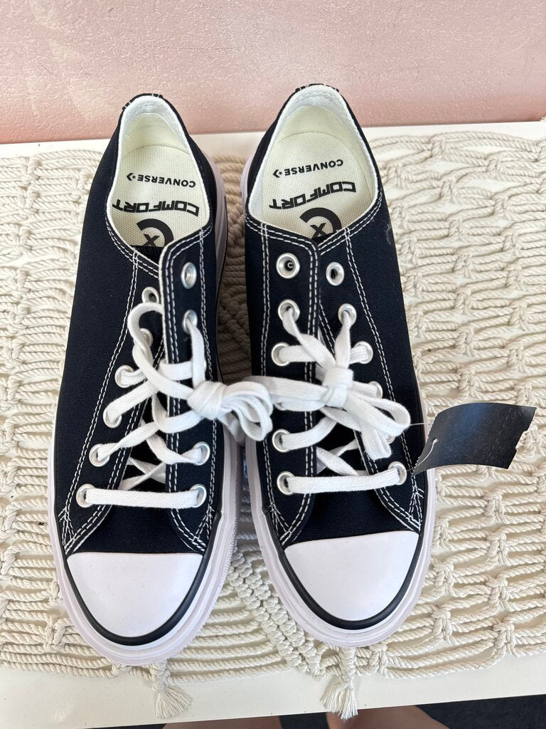 Converse Black Platform Sneaker