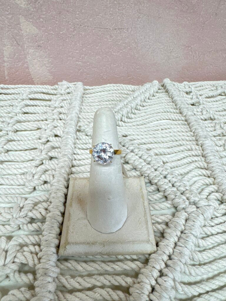 14k CZ Solitaire Ring