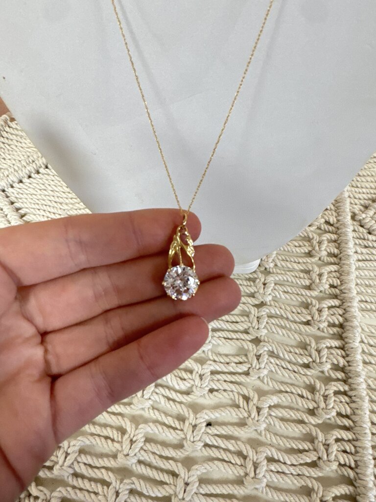10k and CZ Pendant Necklace