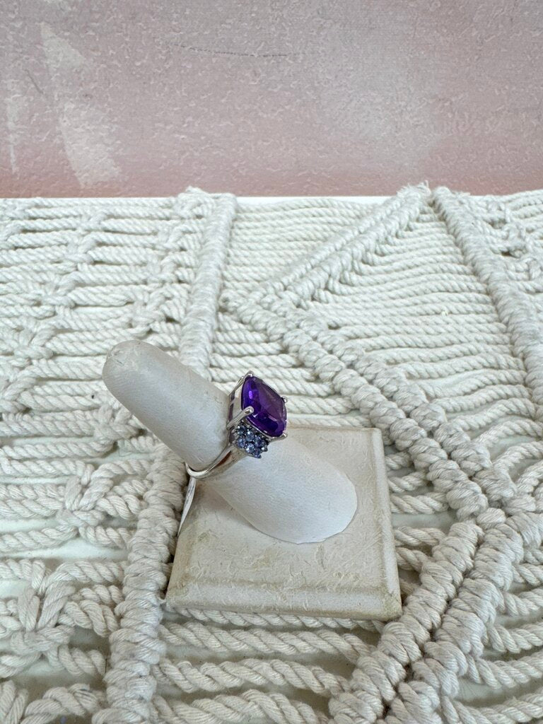 Sterling and Amethyst Stone Ring