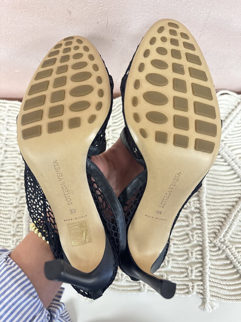 Bottega Black Mesh and Chain Pump