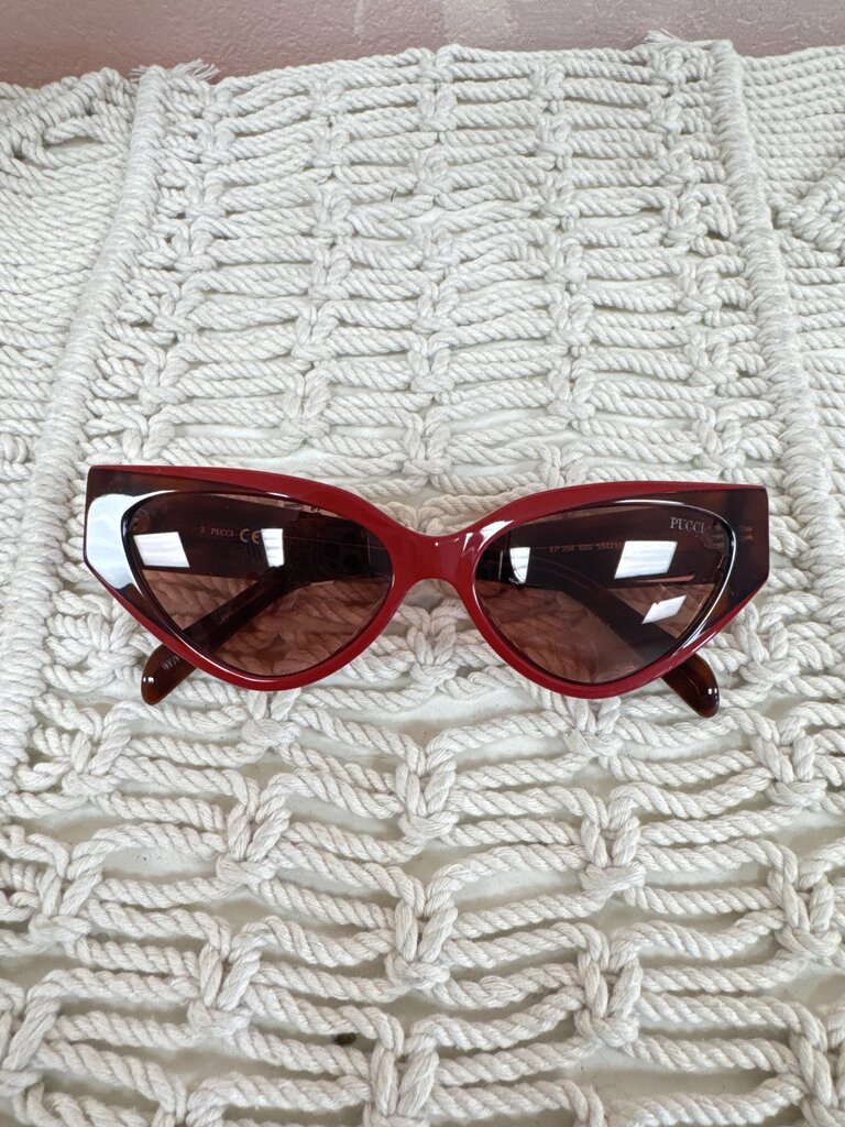 Pucci Cat Eye Sunglasses w/Case