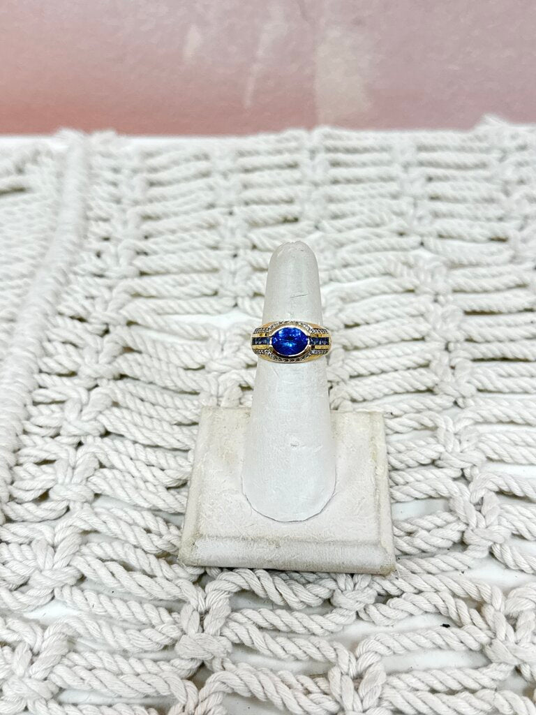 *(39)14k Tanzanite and Diamond Ring