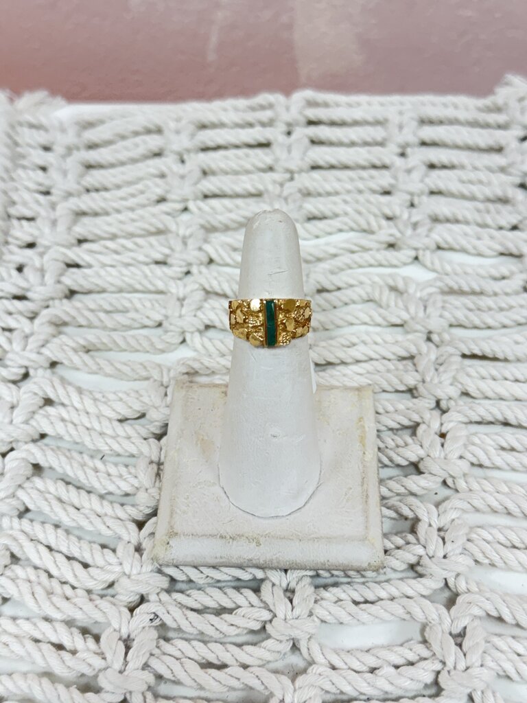 *(30)14k and Emerald Nugget Ring