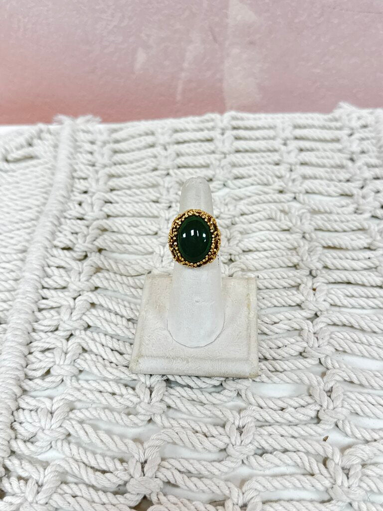 *(13)14k Jadeite Ring