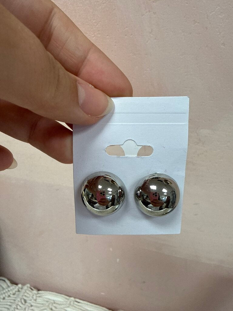Silver Large Dot Stud Earring