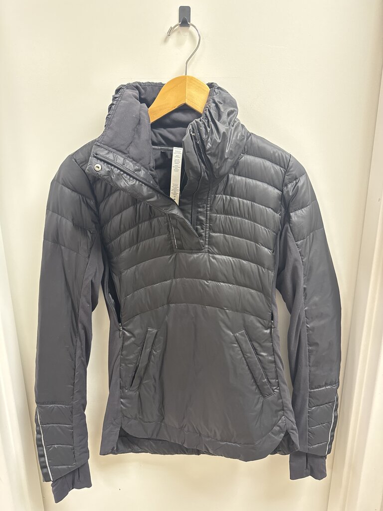 Lululemon Black 1/2 Zip