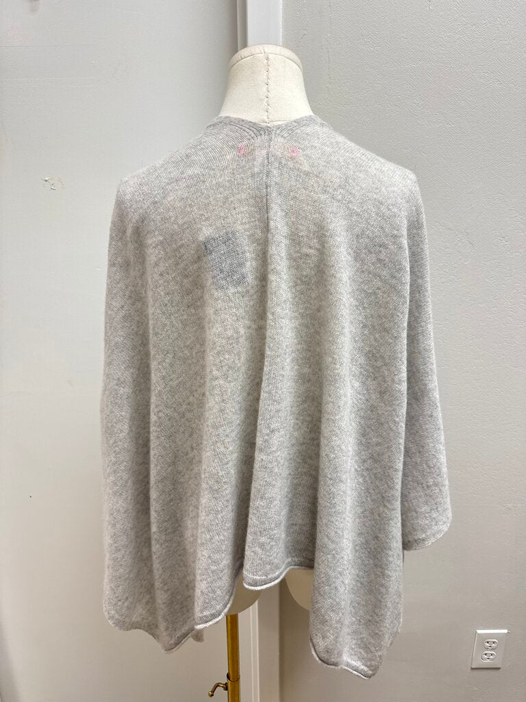 Lilly Pulitzer Grey Shawl
