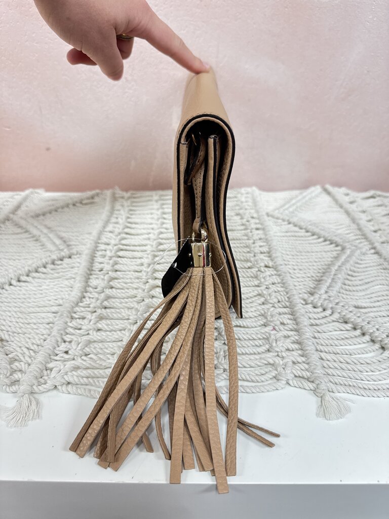 Gucci Tan Soho Clutch