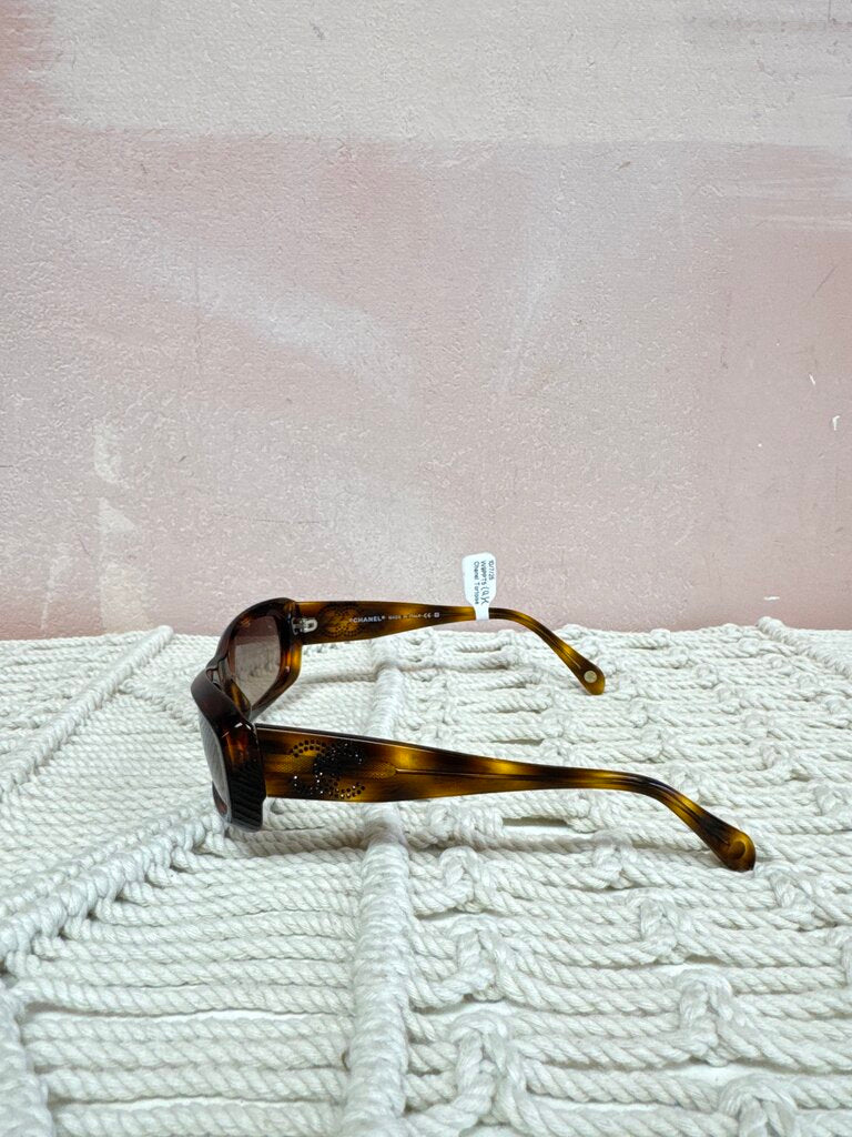 Chanel Tortoise Sunglasses w/Case