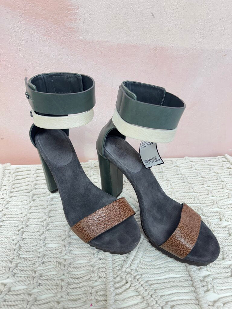 Brunello Cucinelli Leather Ankle Strap Sandal