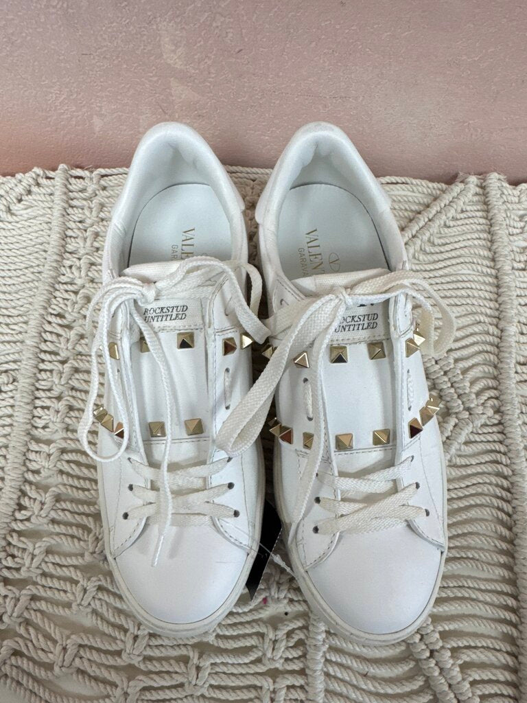 Valentino White Rockstud Sneaker