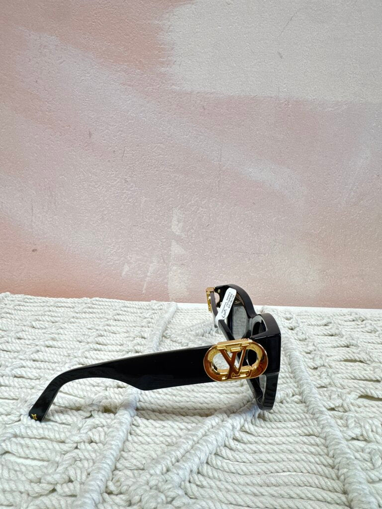 Louis Vuitton Black Link Icon Cat Eye Sunglasses w/Box