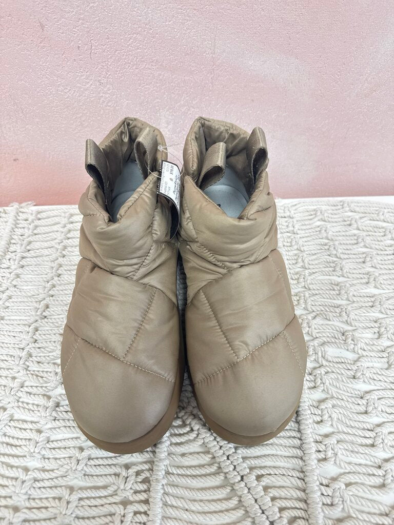 PiumeStudio Tan Quilted Bootie