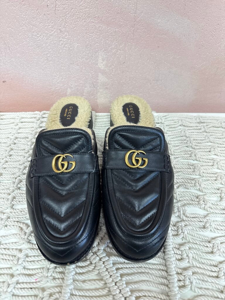 Gucci Black Marmont Shearling Mule