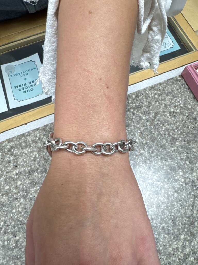 Tiffany & Co Silver Open Heart Link Bracelet w/Bag