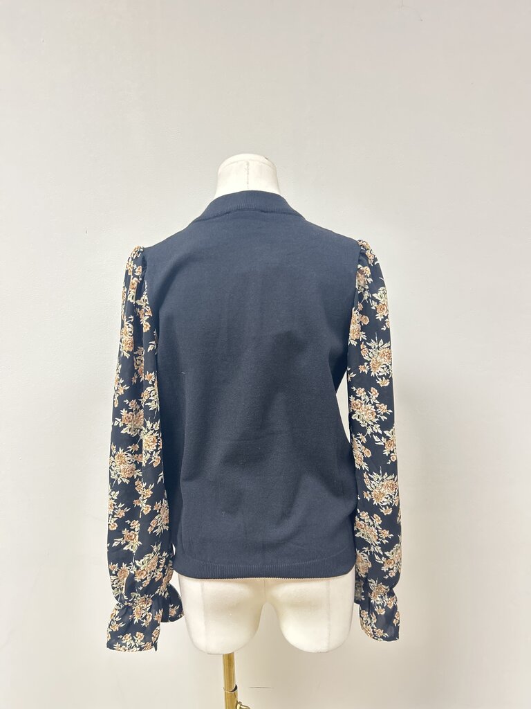 THML Black Floral Sleeve Top NWT