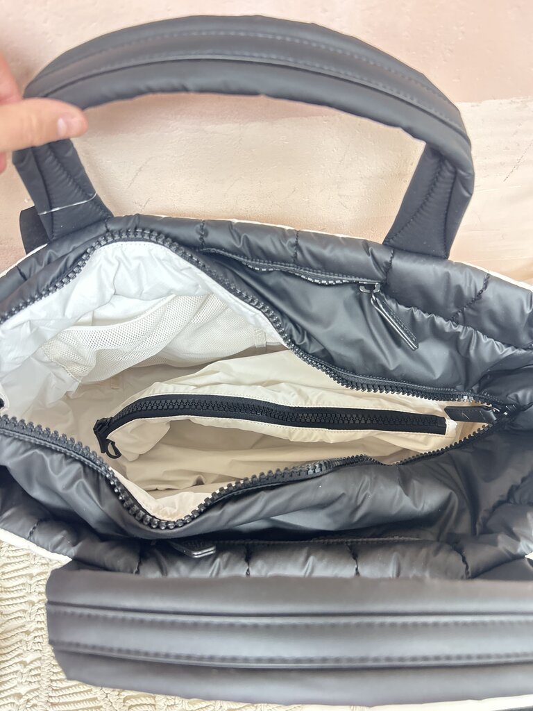 Vee Collective Off White Quilted Tote