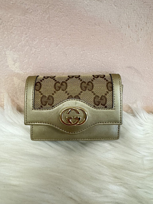 *Gucci GG Canvas Cardholder AS IS