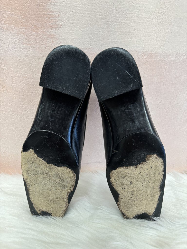 Chanel Black Vintage Pointe Toe Flat