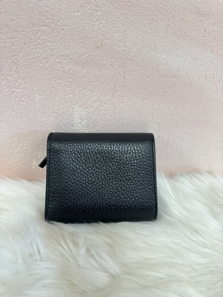 Gucci Black Leather Dionysus Compact Wallet