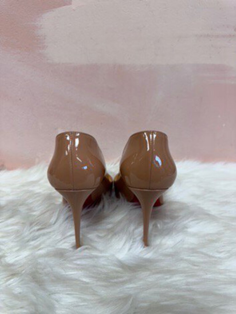 Louboutin Nude Patent Pump