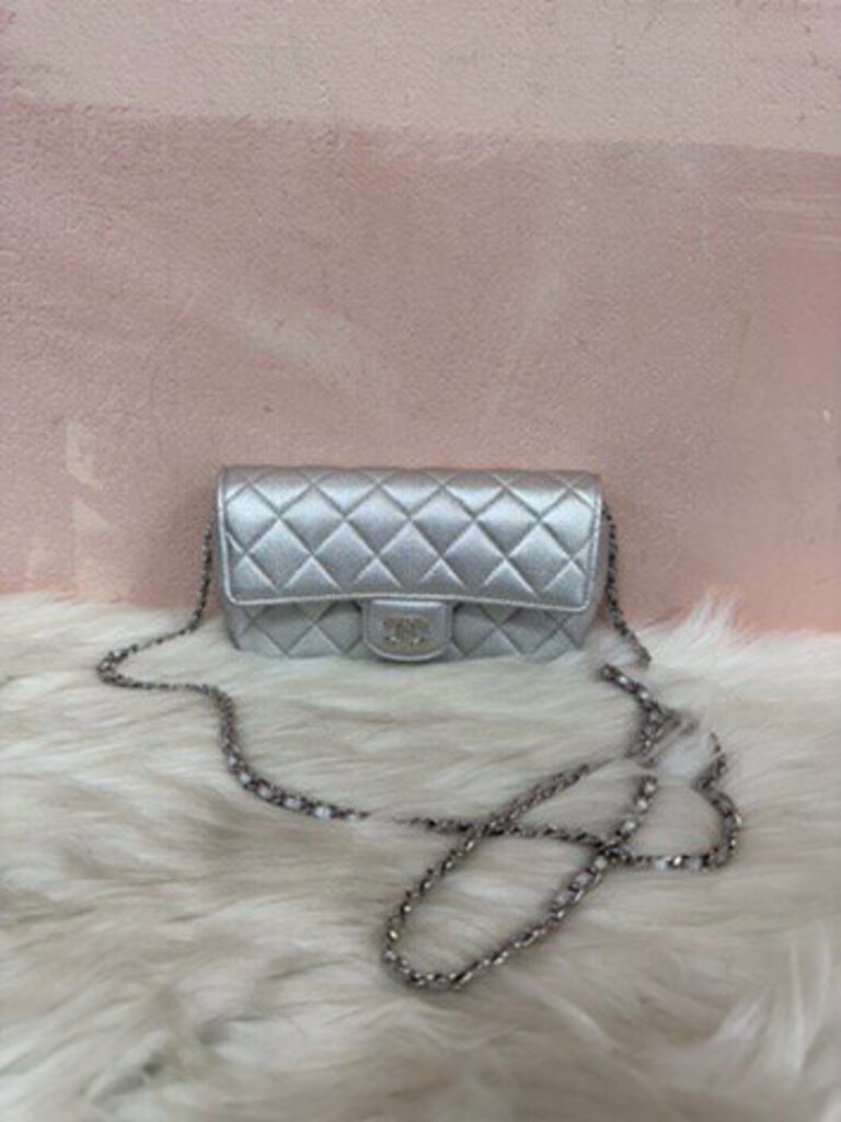 Chanel Silver Lambskin Quilted Sunglasses Case Shoulder Bag '20